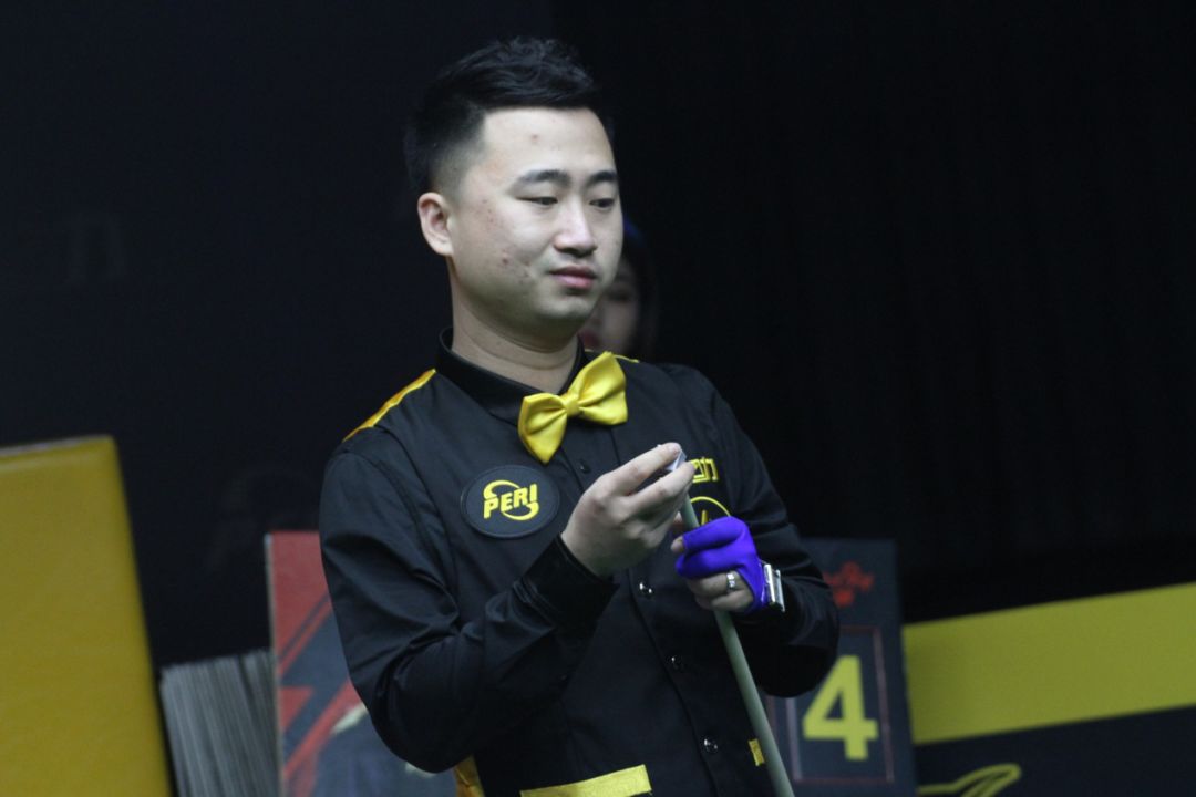 的10位球 的10位球