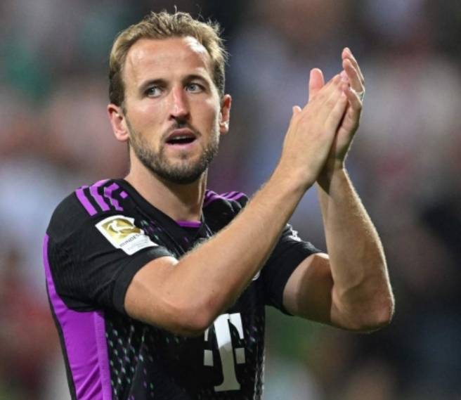 在整个赛季 在整个赛季