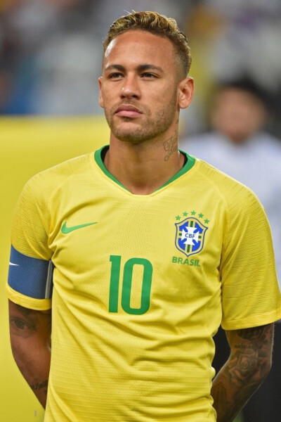 相信她能够 相信她能够