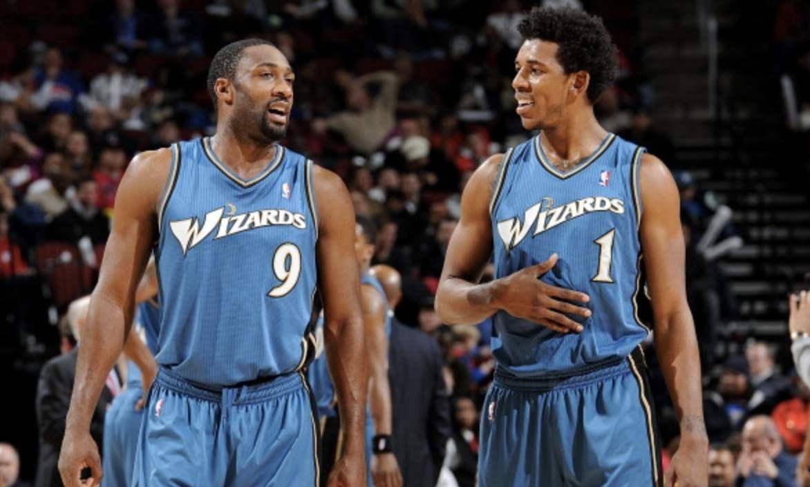 保持门将与 保持门将与